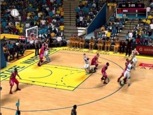 深入解析NBA 2K15防守攻略：守住赛场，铸就胜利