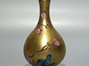 金花瓶梅花 4 金花瓶，一款高品质的花瓶，的家居增添艺术气息